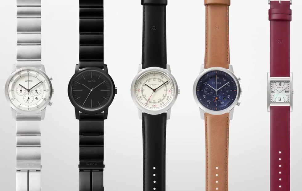 Sony Wena Watch - Three Hands Square är laddad med NFC